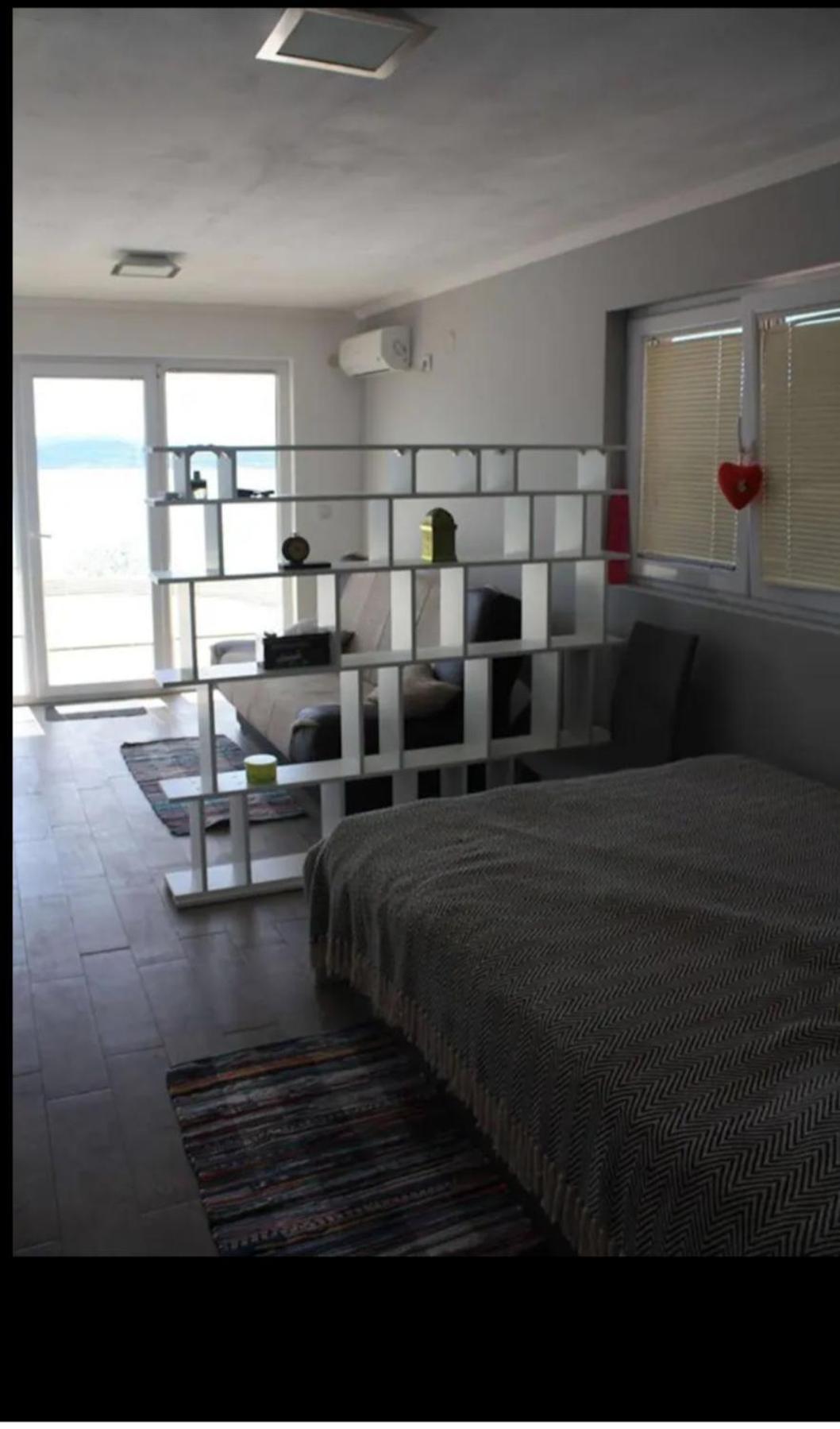 Odessa Mama Apartment Bijela Luaran gambar